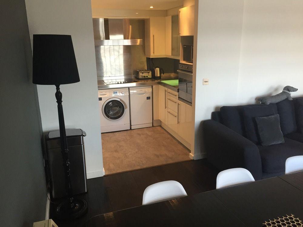 Seagull Lane Serviced Apartment London Bagian luar foto