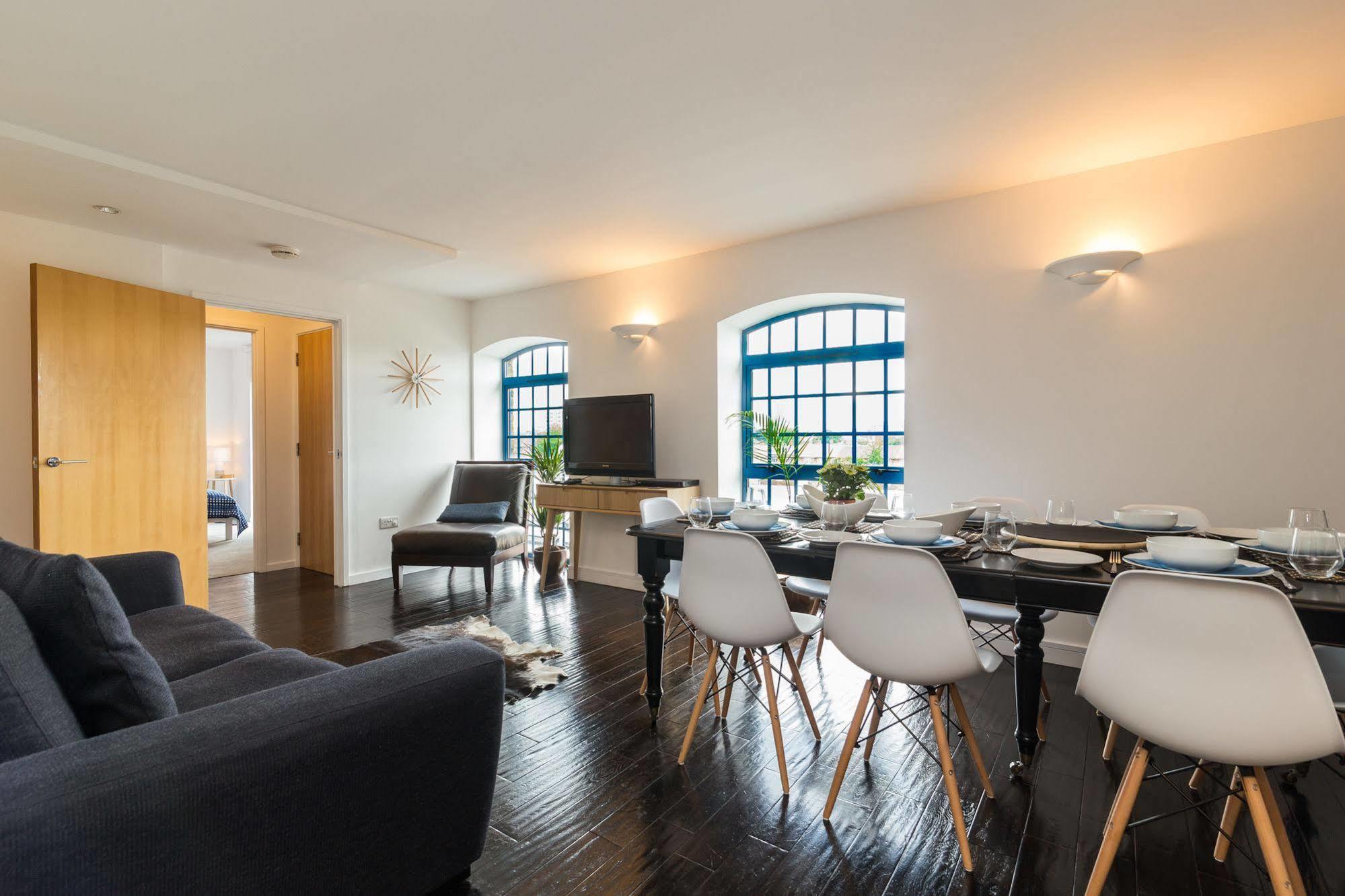Seagull Lane Serviced Apartment London Bagian luar foto
